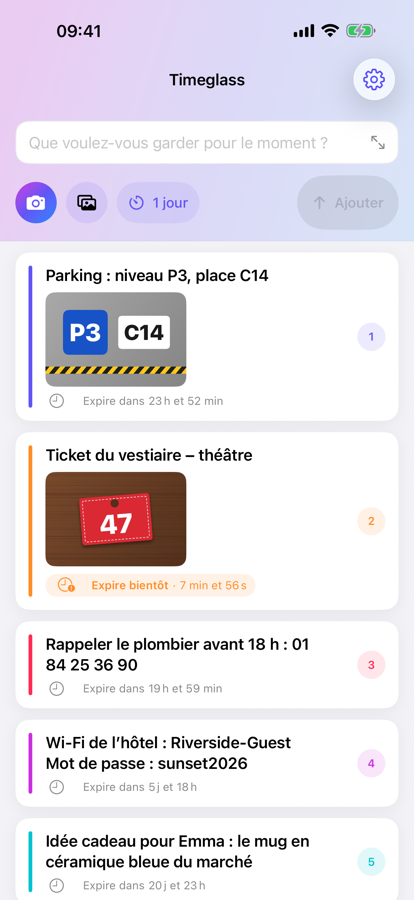 La liste de Timeglass, avec des notes et des photos et le temps restant avant leur expiration